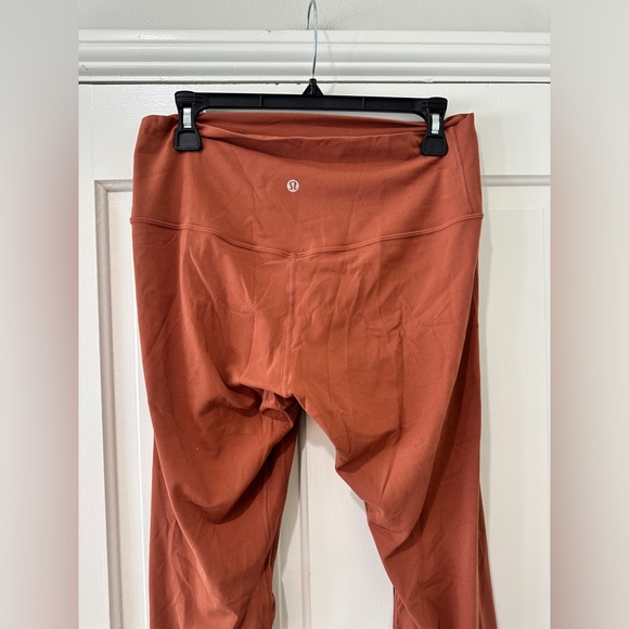 Lululemon wonder under high rise crop pants bottom leggings - Picture 4 of 10